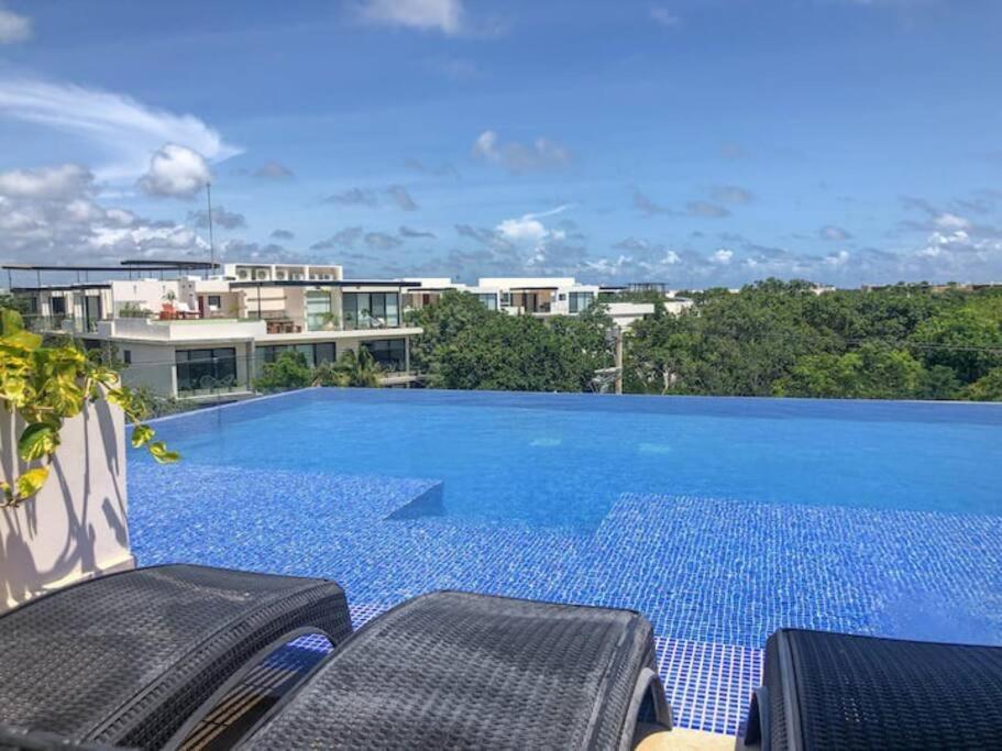 Suit Next To The Common Top Roof Exclusive Building Kingsize Bed 2 Super Pools, Gym, Grill Tulum Zewnętrze zdjęcie