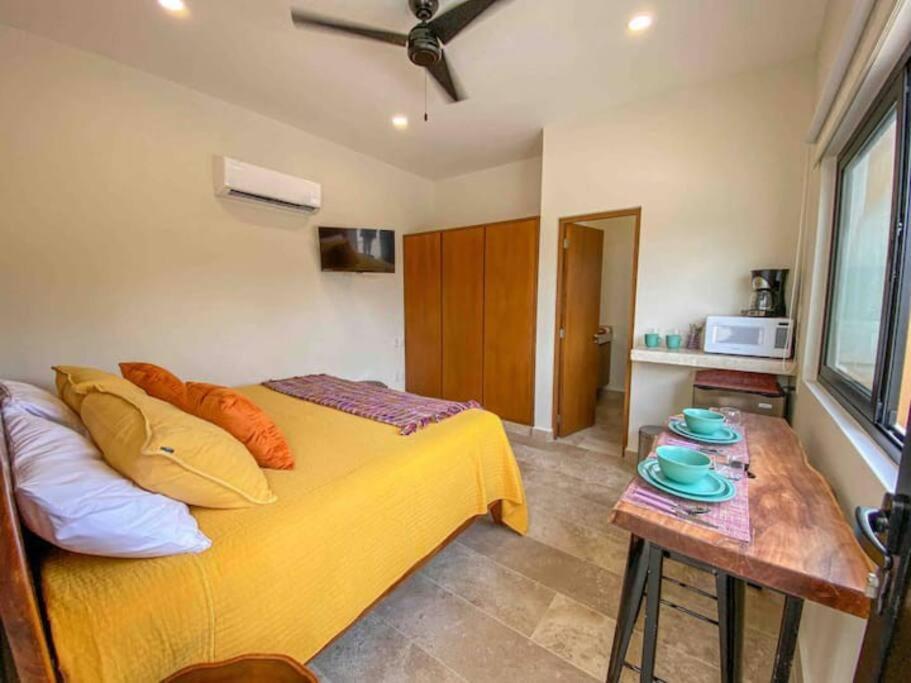 Suit Next To The Common Top Roof Exclusive Building Kingsize Bed 2 Super Pools, Gym, Grill Tulum Zewnętrze zdjęcie