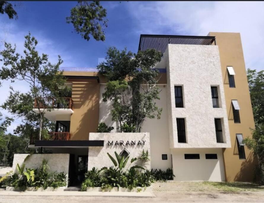 Suit Next To The Common Top Roof Exclusive Building Kingsize Bed 2 Super Pools, Gym, Grill Tulum Zewnętrze zdjęcie