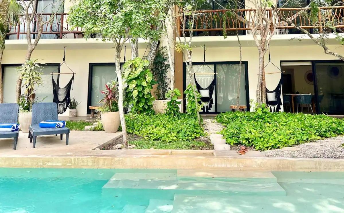 Suit Next To The Common Top Roof Exclusive Building Kingsize Bed 2 Super Pools, Gym, Grill Tulum Zewnętrze zdjęcie
