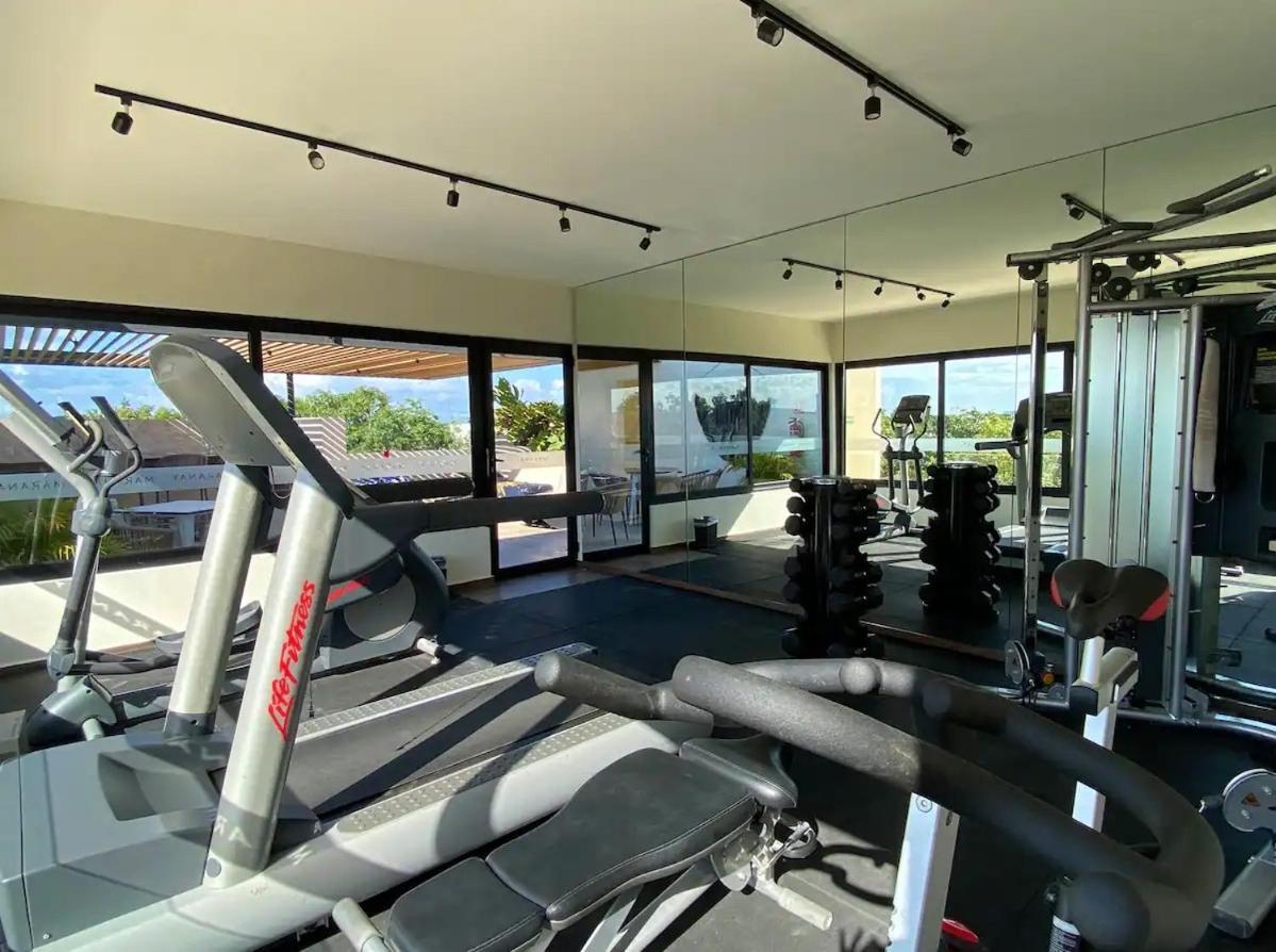 Suit Next To The Common Top Roof Exclusive Building Kingsize Bed 2 Super Pools, Gym, Grill Tulum Zewnętrze zdjęcie