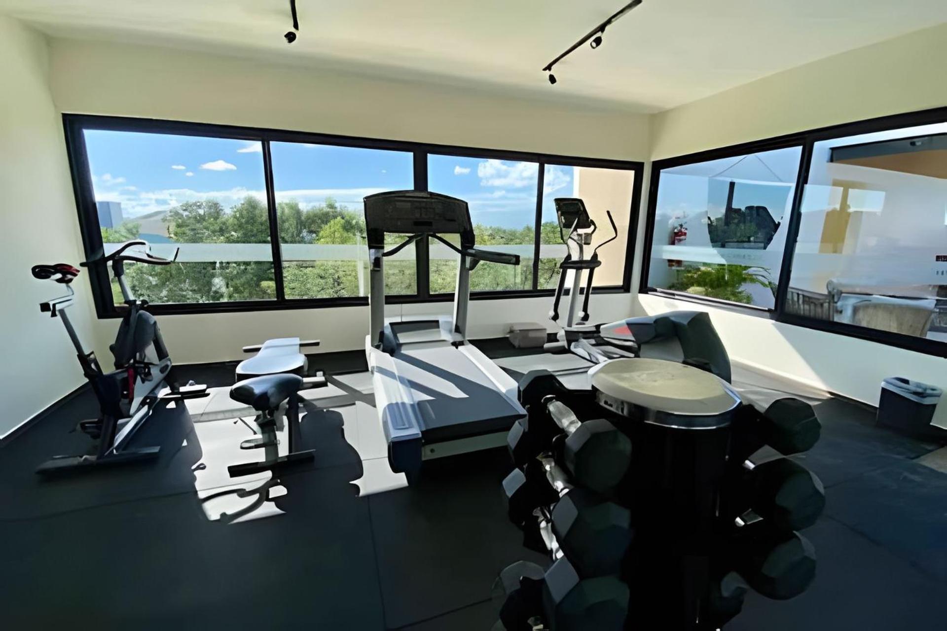 Suit Next To The Common Top Roof Exclusive Building Kingsize Bed 2 Super Pools, Gym, Grill Tulum Zewnętrze zdjęcie